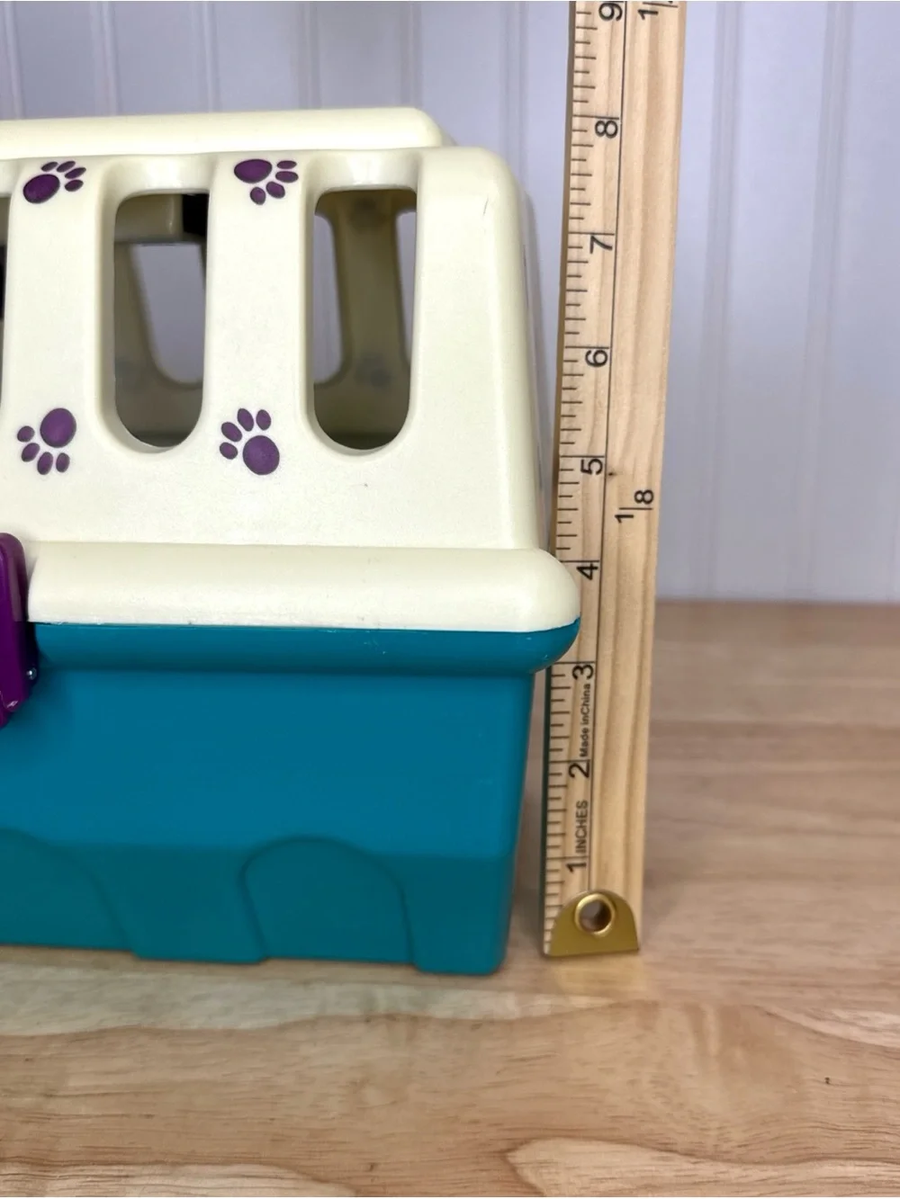 BATTAT Orange White Teal Dog Cat Pet Carrier Hard Plastic 10 x 8 Play Vet